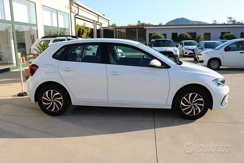 Usata VW Polo Style 95 CV (69 kW) 2023 Bianco Utilitaria