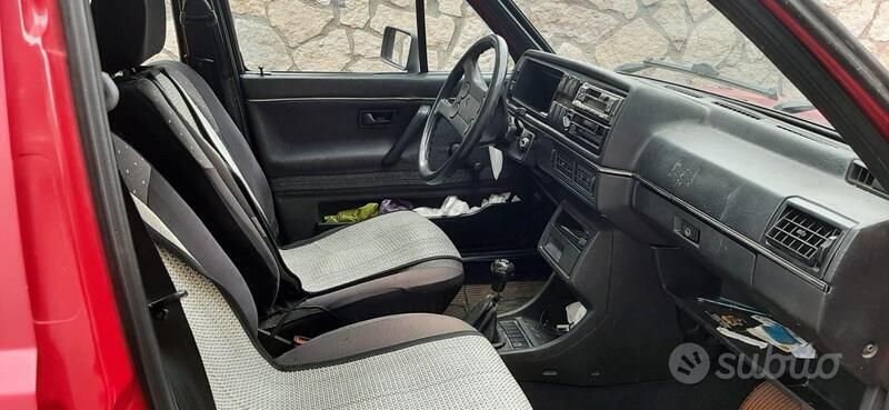 Usata VW Golf II GTD 69 CV (50 kW) 1986 Rosso Utilitaria
