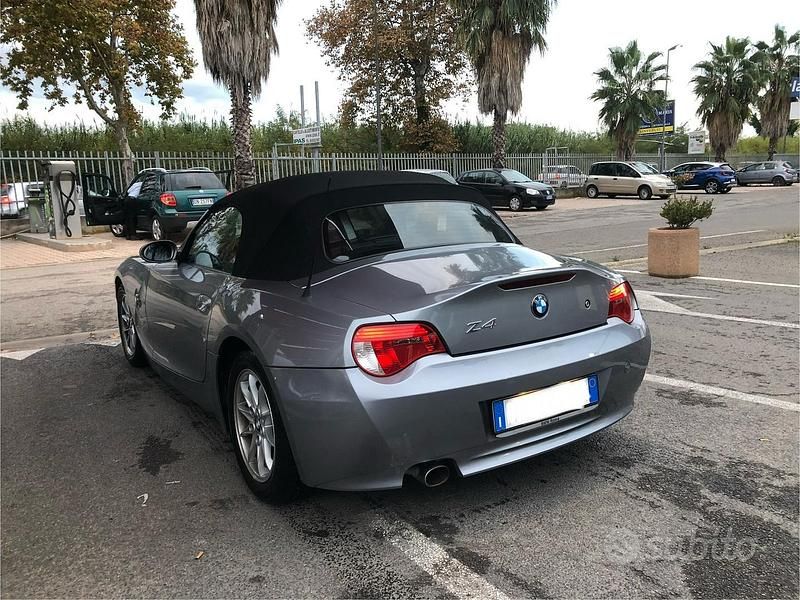 Begagnad BMW Z4 Efficient Dynamics 150 HK (110 kW) 2006 Cab