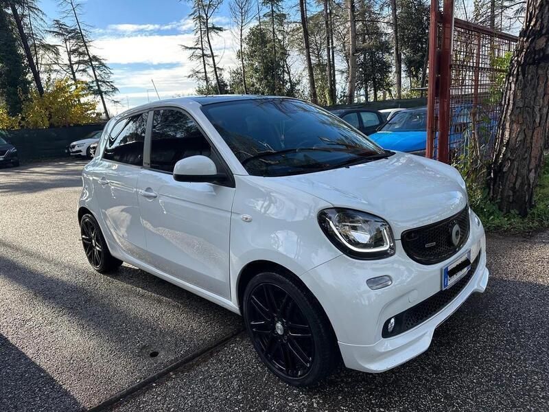 Usata Smart ForFour Brabus 109 CV (80 kW) 2018 Bianco Utilitaria
