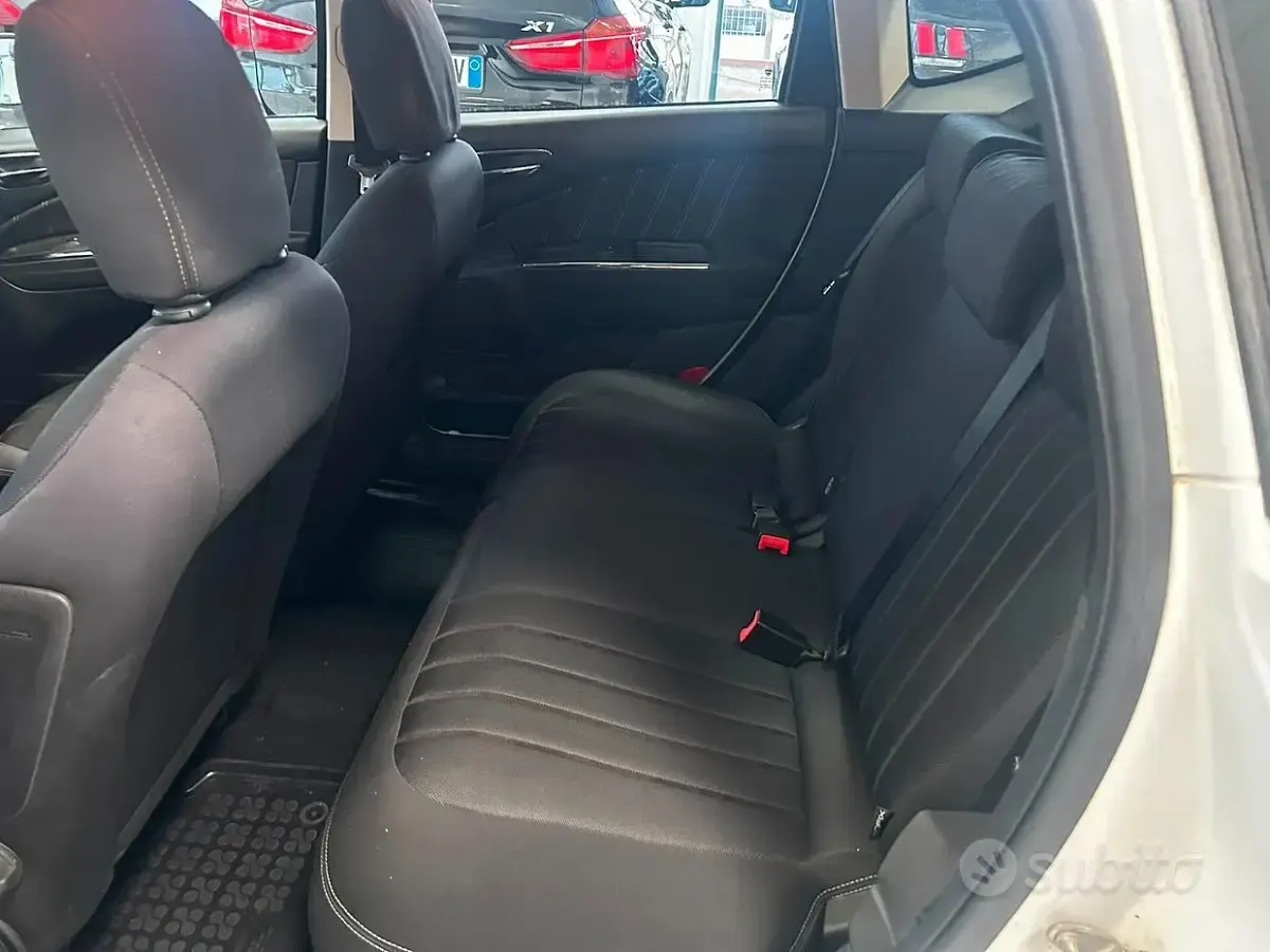 Usata Lancia Delta 120 CV (88 kW) 2008 Bianco Utilitaria