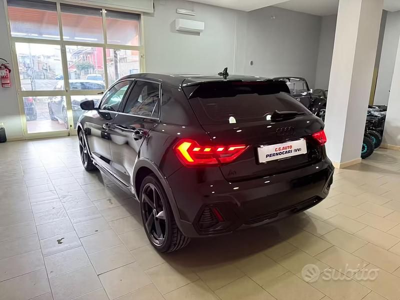 Usata Audi A1 Ambiente 110 CV (80 kW) 2023 Nero SUV