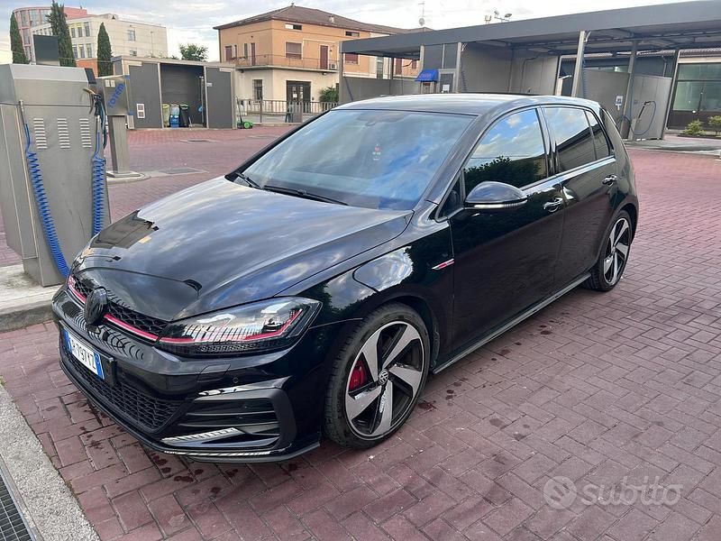 Usata VW Golf VII GTI 245 CV (180 kW) 2018 Nero Utilitaria