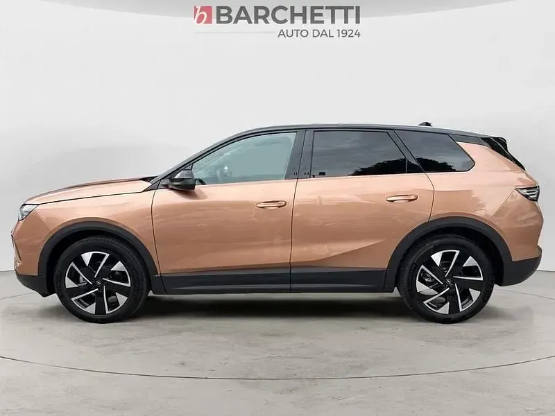 Usata Opel Grandland X 136 CV (100 kW) 2025 Impakt copper (metallizzato) SUV