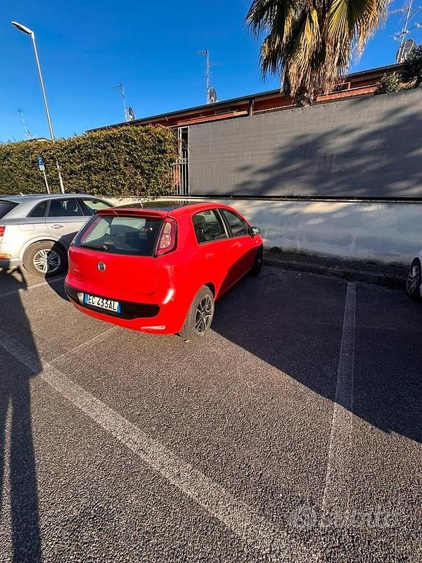 Usata Fiat Punto Evo 75 CV (55 kW) 2010 Rosso Utilitaria