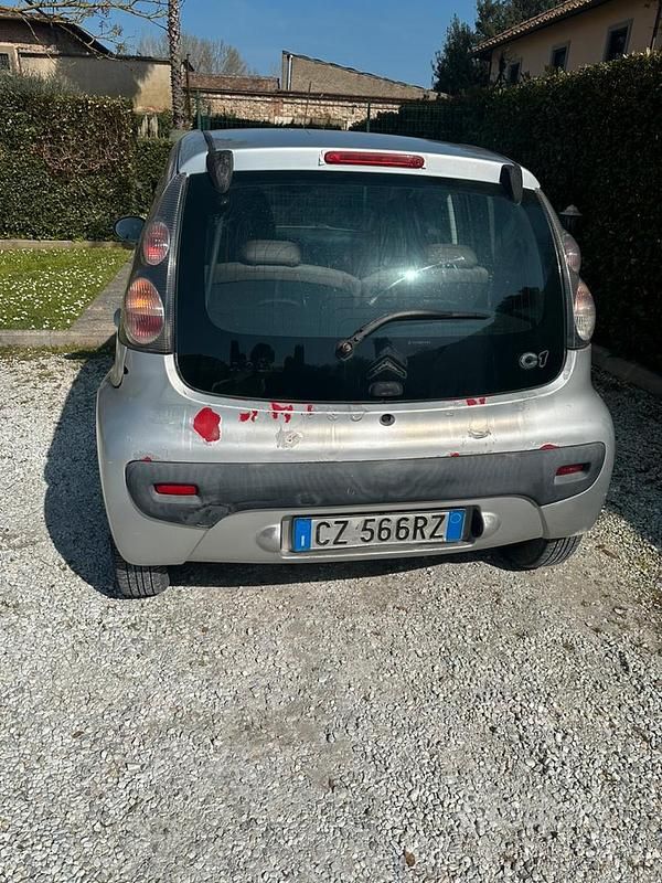 Usata Citroën C1 68 CV (50 kW) 2006 Grigio Utilitaria