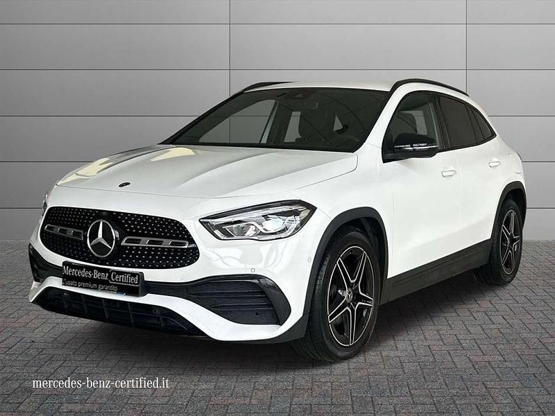 Usata Mercedes GLA200 Premium 150 CV (110 kW) 2023 Bianco SUV