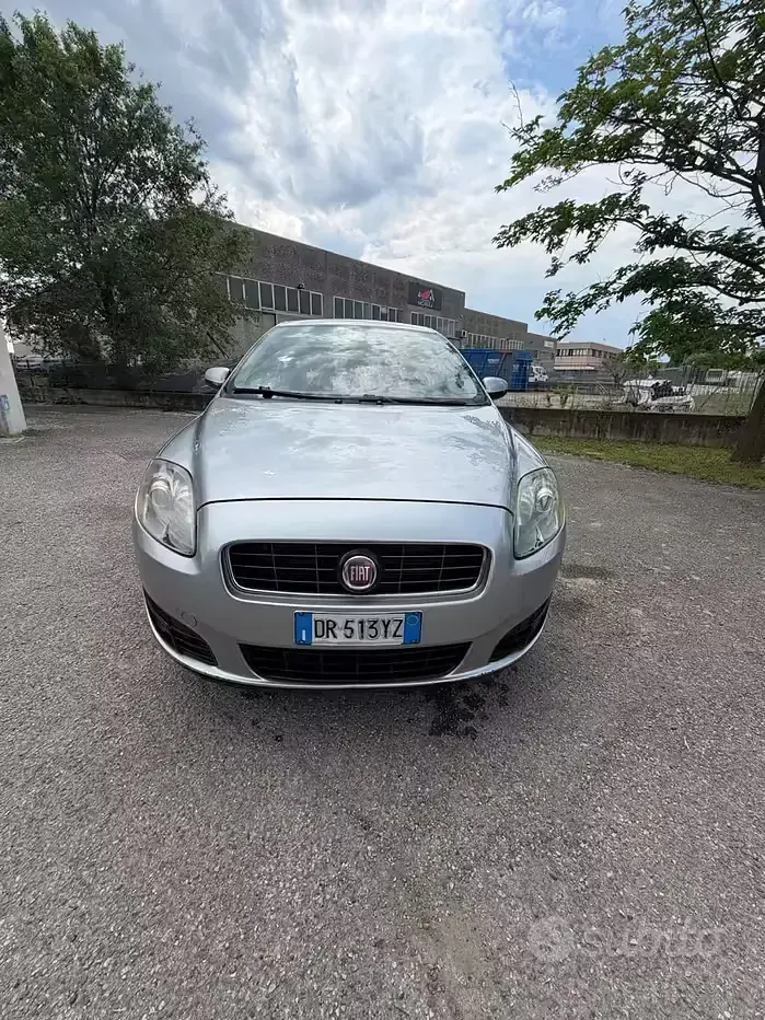 Usata Fiat Croma Active 120 CV (88 kW) 2008 Grigio Station wagon