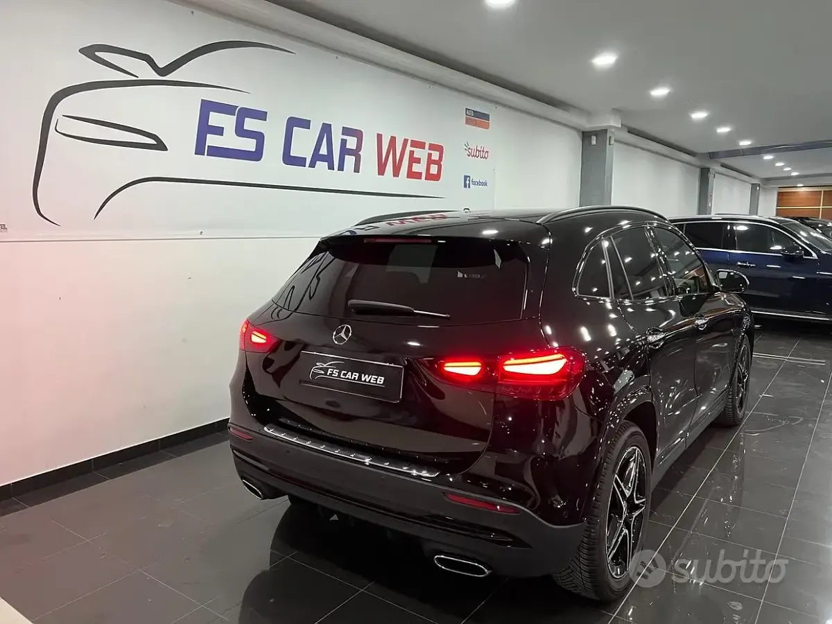 Usata Mercedes GLA200 AMG Line Premium 150 CV (110 kW) 2023 Nero SUV