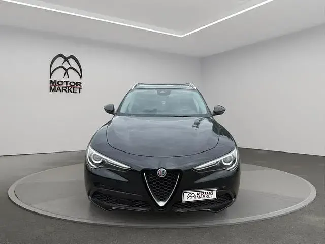 Usata Alfa Romeo Stelvio Ti 280 CV (205 kW) 2021 Nero / black SUV