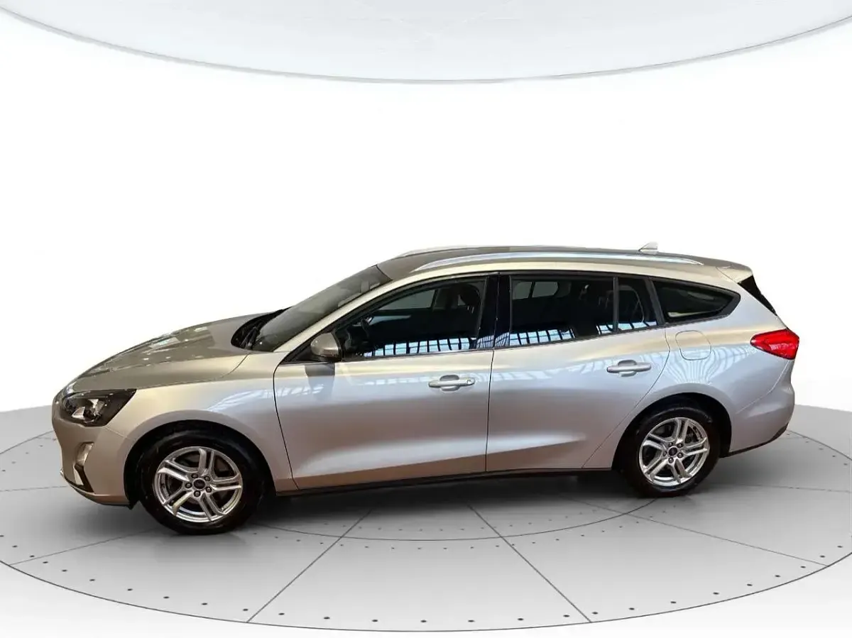 Usata Ford Focus Active 120 CV (88 kW) 2021 Grigio Station wagon