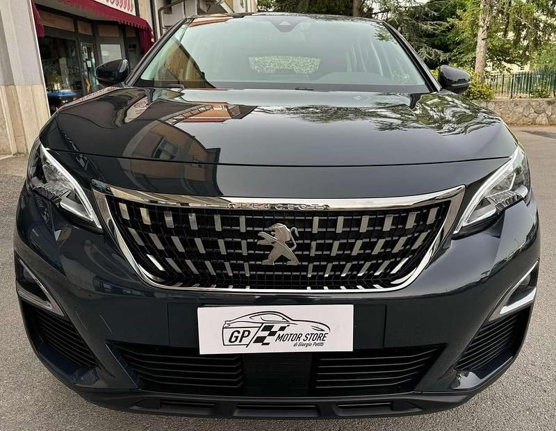 Usata Peugeot 3008 Business-Line 120 CV (88 kW) 2017 Grigio SUV