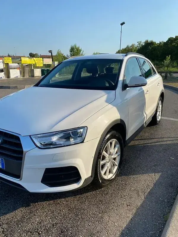 Usata Audi Q3 Ambiente 150 CV (110 kW) 2018 Bianco SUV