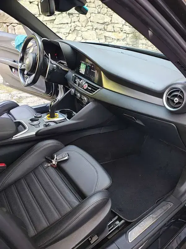 Usata Alfa Romeo Giulia Ti 211 CV (155 kW) 2023 Nero Berlina