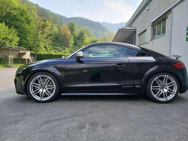 Usata Audi TT RS 340 CV (250 kW) 2010 Nero Cabrio