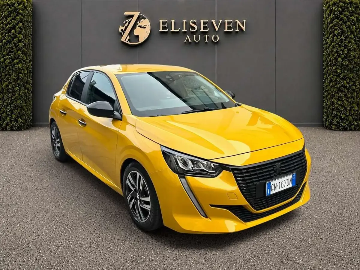 Usata Peugeot 208 Active 75 CV (55 kW) 2024 Giallo Utilitaria