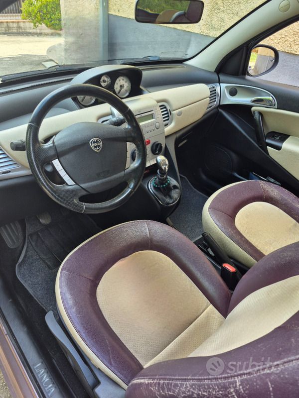 Usata Lancia Ypsilon 80 CV (58 kW) 2010 Utilitaria