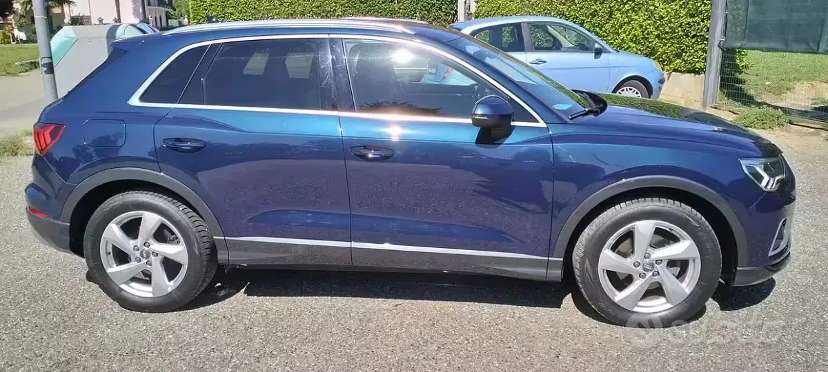 Usata Audi Q3 Advanced 150 CV (110 kW) 2019 Bluazzurro SUV