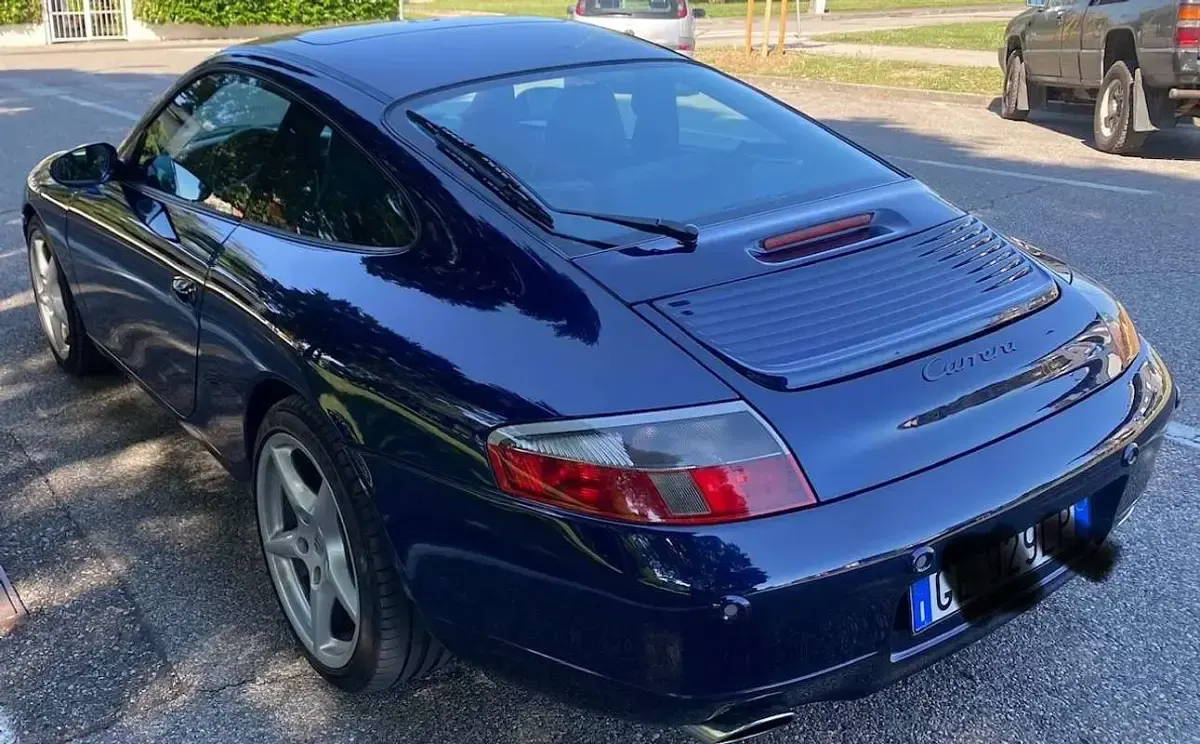 Usata Porsche 996 204 CV (150 kW) 2001 Blu/azzurro Coupé