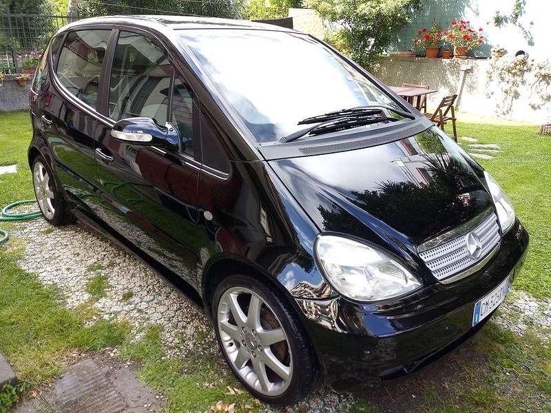 Usata Mercedes A210 140 CV (102 kW) 2004 Nero Berlina