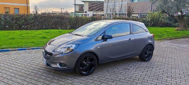 Usata Opel Corsa 2015 Nero Coupé
