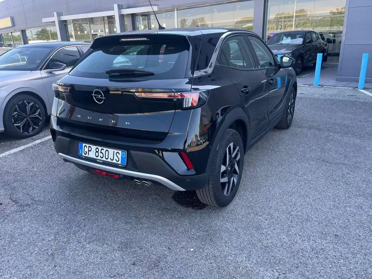Usata Opel Mokka Elegance 136 CV (100 kW) 2023 Nero SUV
