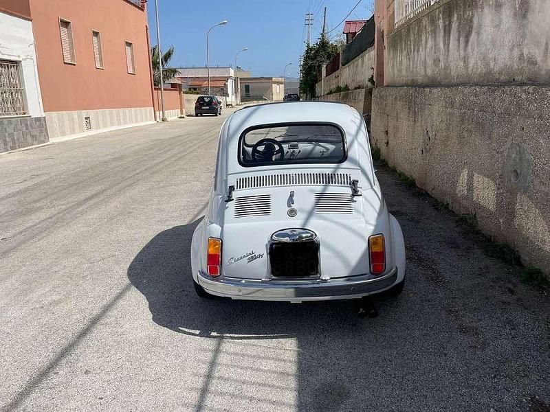 Usata Fiat 500 23 CV (16 kW) 1968 Utilitaria