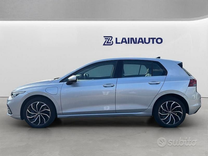 Usata VW Golf VIII Style 204 CV (150 kW) 2021 Grigio Berlina