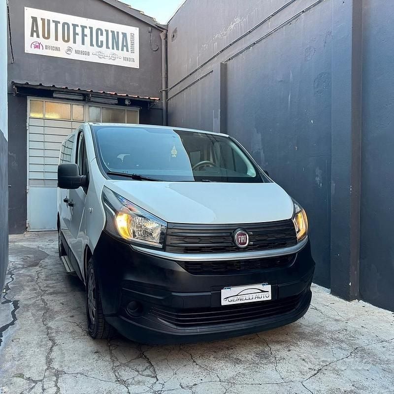 Bianco Usata 2017 Fiat Talento Monovolume | 18.500 € (Cara) - Immagine 1/4