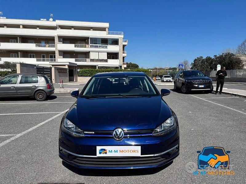 Usata VW Golf VIII Executive 131 CV (96 kW) 2020 Blu Berlina