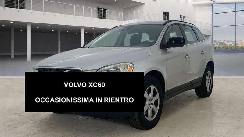 Usata Volvo XC60 Momentum 163 CV (119 kW) 2013 Argento metallizzato SUV