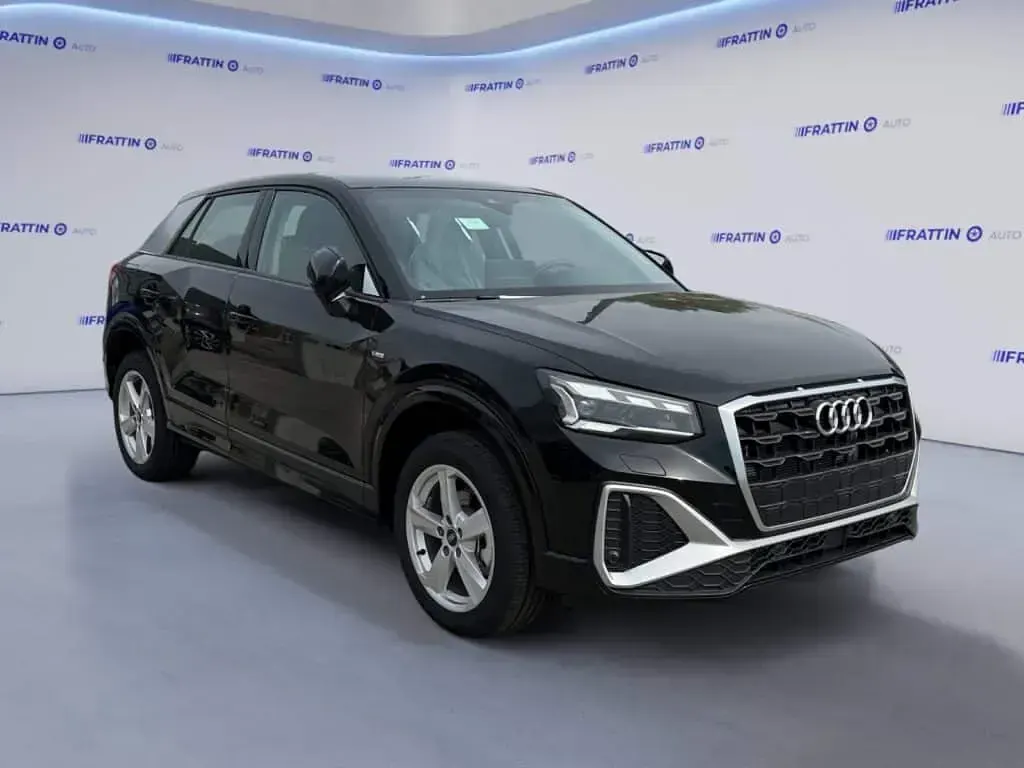Usata Audi Q2 Comfort 190 CV (139 kW) 2024 Nero SUV