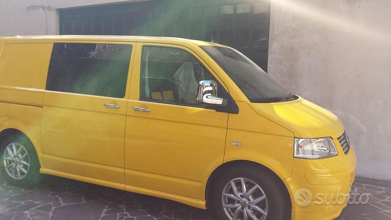 Usata VW T5 2009 Giallo Furgone