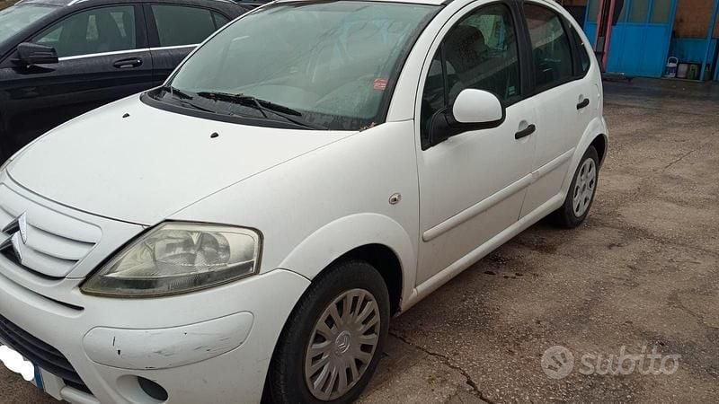 Bianco Usata 2010 Citroën C3 Due volumi | 1500 € (Super prezzo) - Immagine 1/4