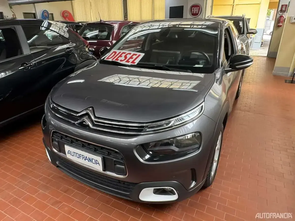 Usata Citroën C4 Cactus Shine 99 CV (72 kW) 2020 Grigio Utilitaria