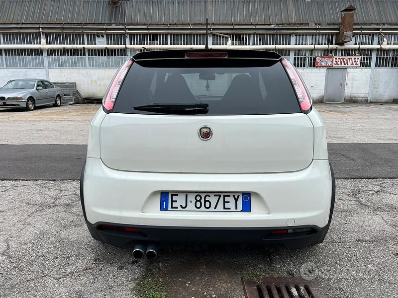 Usata Abarth Grande Punto 155 CV (114 kW) 2008 Utilitaria