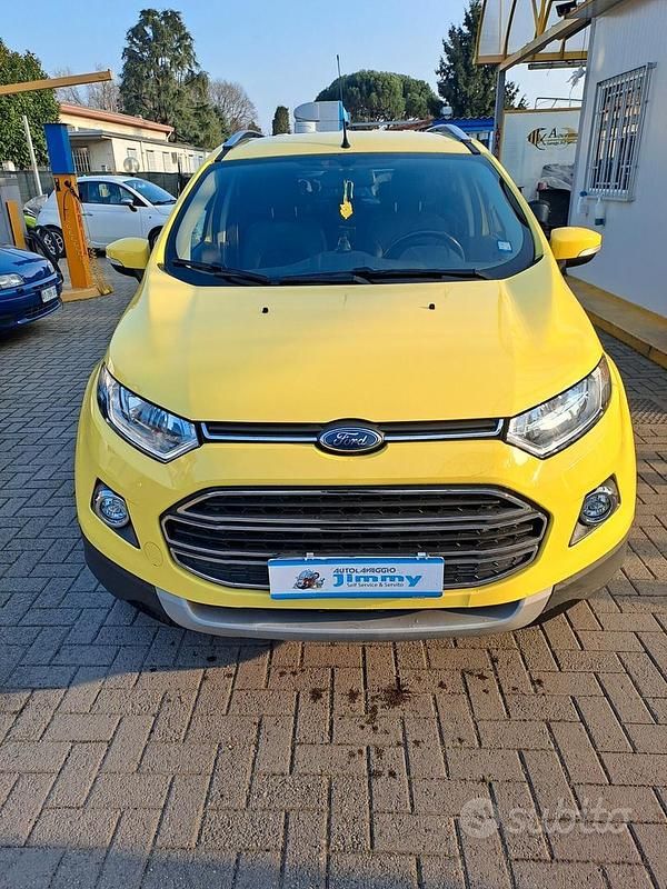 Usata Ford Ecosport Titanium 125 CV (91 kW) 2017 Giallo SUV