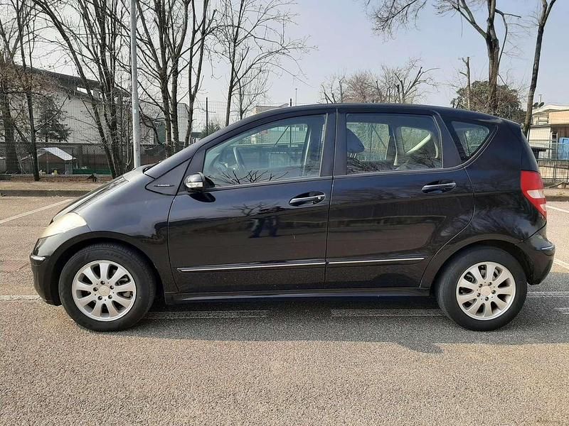 Usata Mercedes A170 Elegance 116 CV (85 kW) 2007 Nero Monovolume