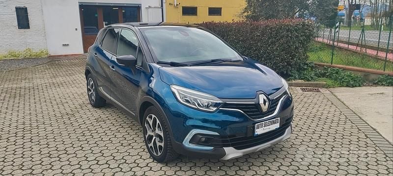 Usata Renault Captur 90 CV (66 kW) 2019 Blu SUV