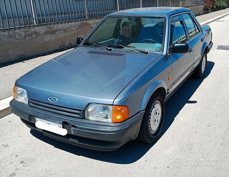 Usata Ford Orion Ghia 73 CV (53 kW) 1988 Berlina