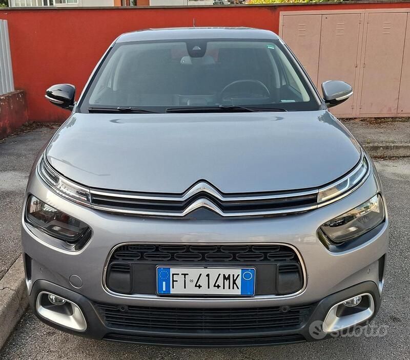 Grigio Usata 2018 Citroën C4 Cactus Due volumi | 10.000 € (Ottimo prezzo) - Immagine 1/4