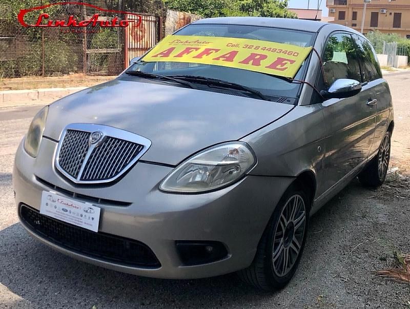 Beige Usata 2008 Lancia Ypsilon Due volumi | 3350 € (Buon prezzo) - Immagine 1/4