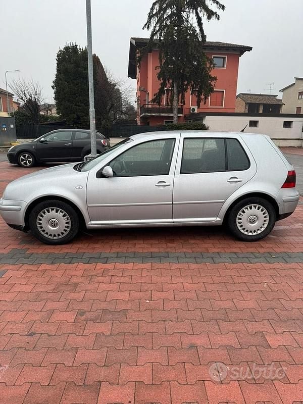Usata VW Golf IV GTI 150 CV (110 kW) 2001 Berlina