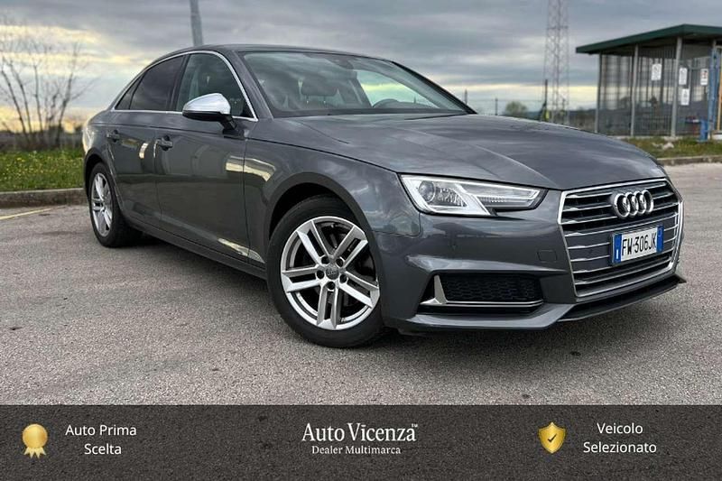 Usata Audi A4 Ambiente 150 CV (110 kW) 2019 Grigio Berlina