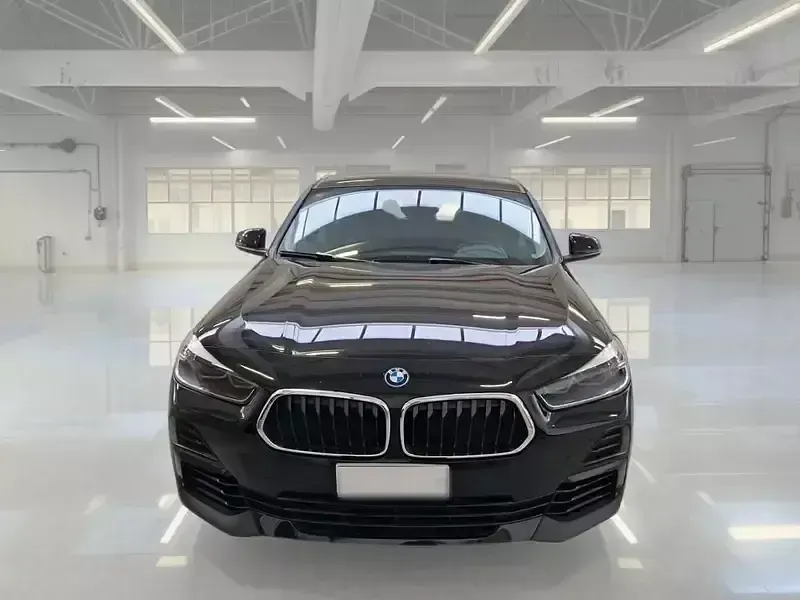 Usata BMW X2 125 CV (91 kW) 2023 Nero SUV