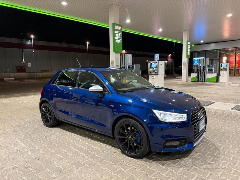 Usata Audi A1 Sportback Ambiente 116 CV (85 kW) 2015 Blu Utilitaria