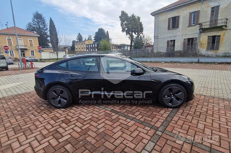 Usata Tesla Model 3 RWD 208 kW (283 CV) 2023 Nero Berlina
