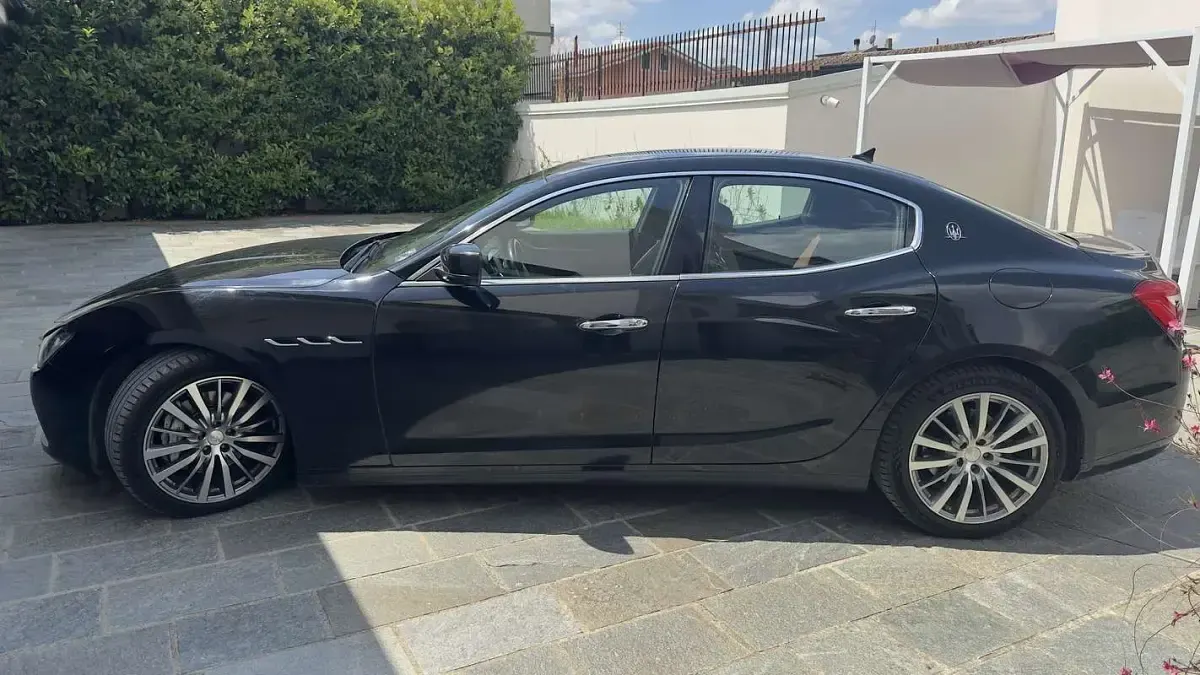 Usata Maserati Ghibli 250 CV (183 kW) 2014 Nero Berlina
