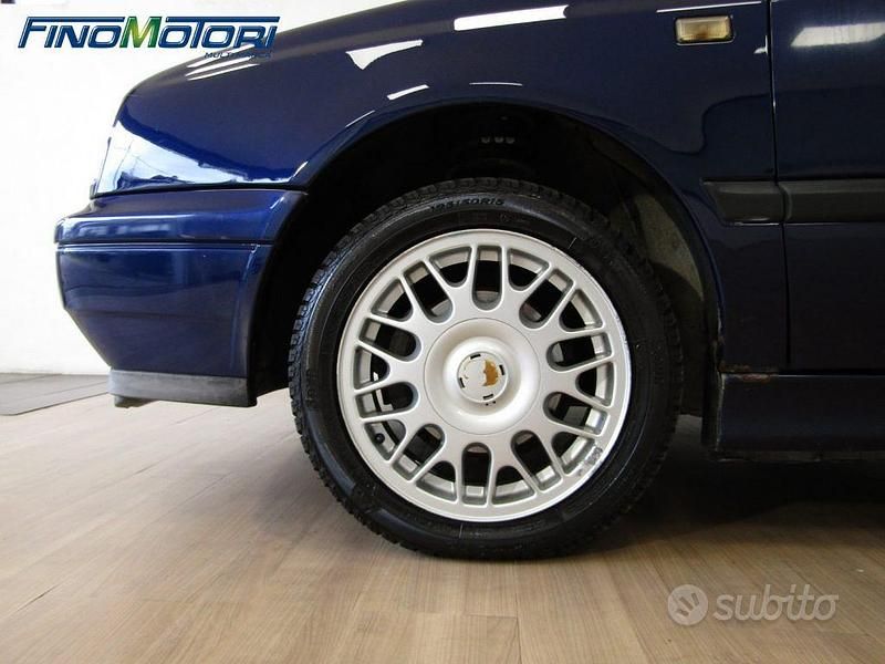 Usata VW Golf Cabriolet 101 CV (74 kW) 1995 Altro Cabrio
