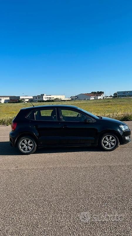 Usata VW Polo 90 CV (66 kW) 2011 Nero Utilitaria